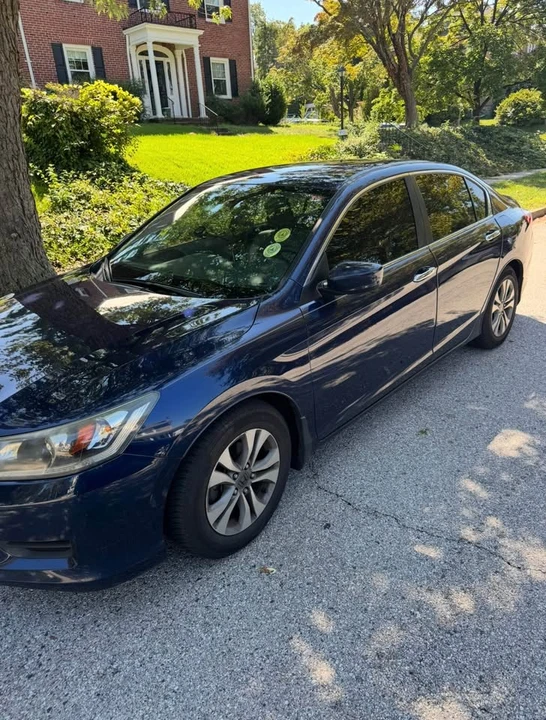 2014 Honda Accord 9th Gen - Image 2 of 4