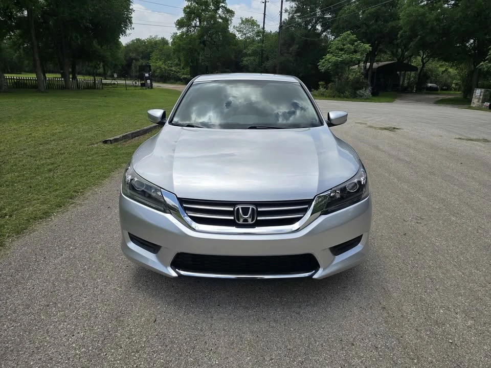 2014 Honda Accord 9th Gen - Image 11 of 17