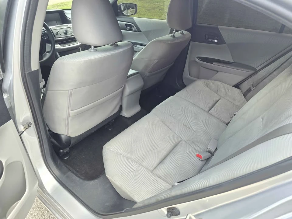 2014 Honda Accord 9th Gen - Image 14 of 17