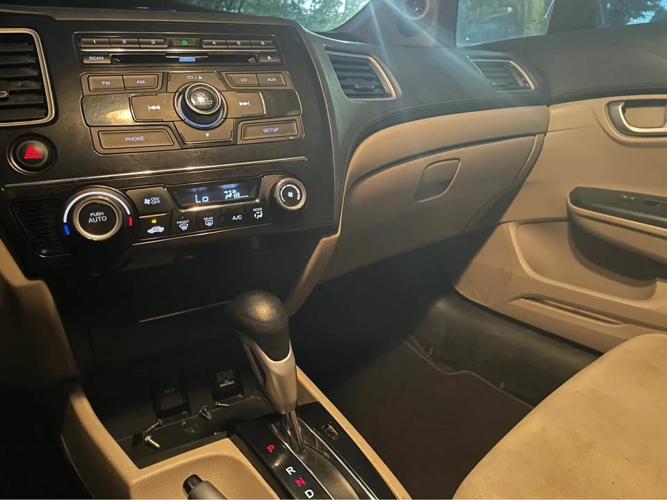 2014 Honda Civic 9th Gen - Image 7 of 10
