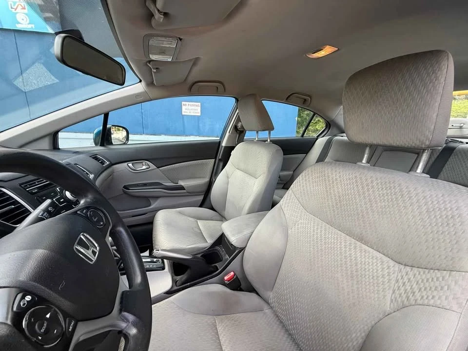 2014 Honda Civic 9th Gen - Image 9 of 11