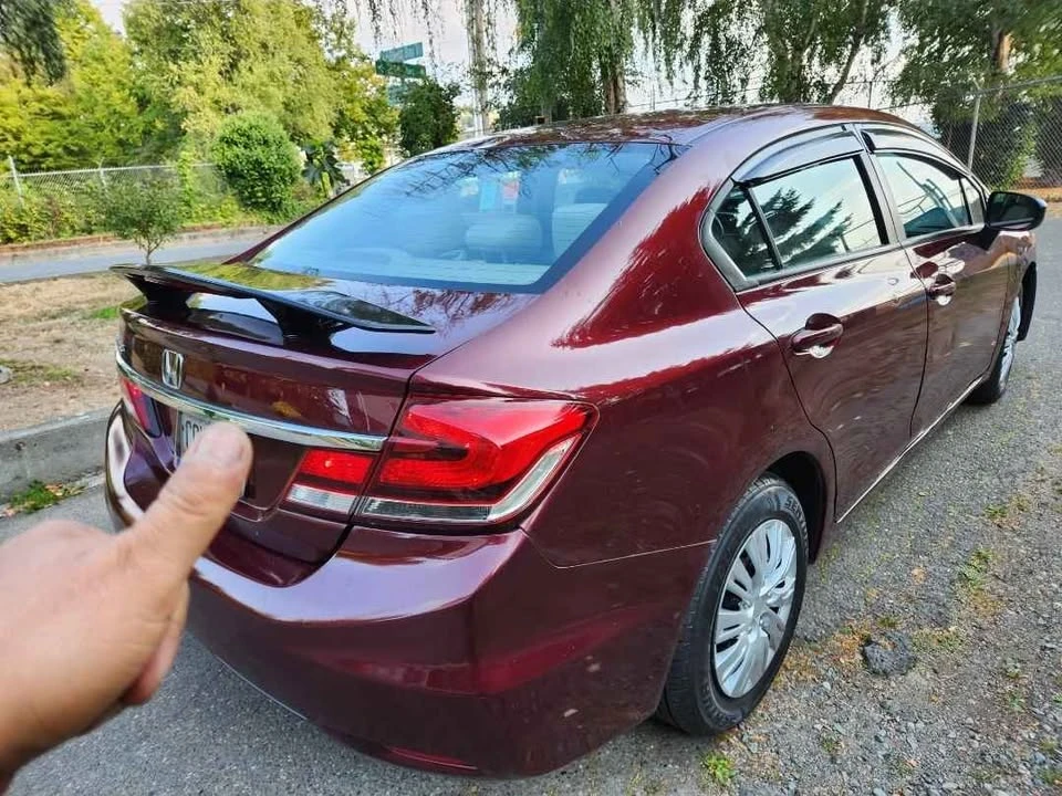 2014 Honda Civic 9th Gen - Image 3 of 5