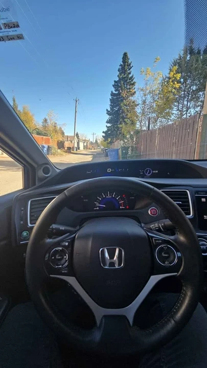 2014 Honda Civic 9th Gen - Image 8 of 13