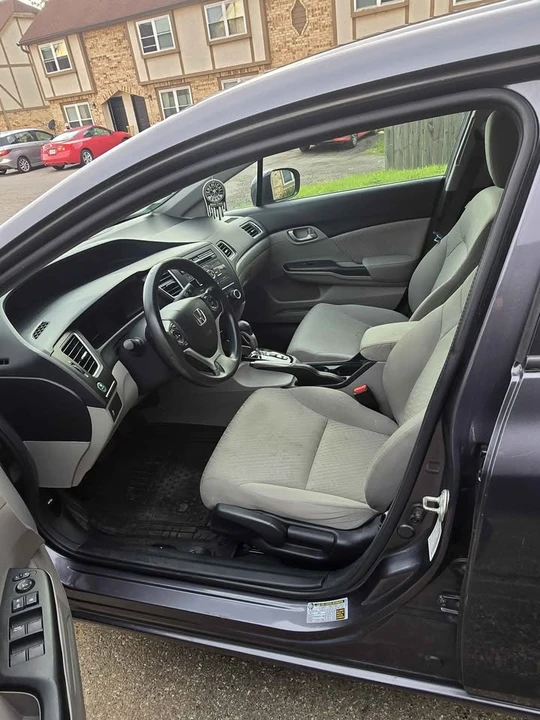 2014 Honda Civic 9th Gen - Image 4 of 6