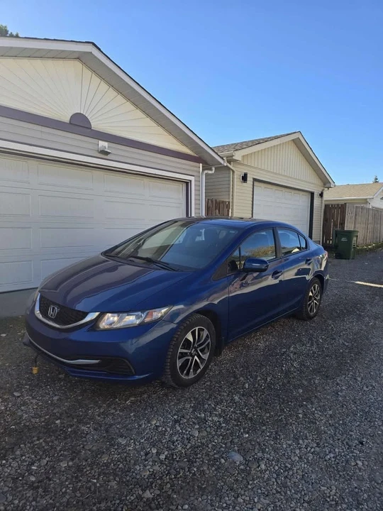 2014 Honda Civic 9th Gen - Image 2 of 13