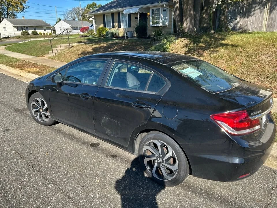 2014 Honda Civic 9th Gen - Image 2 of 4