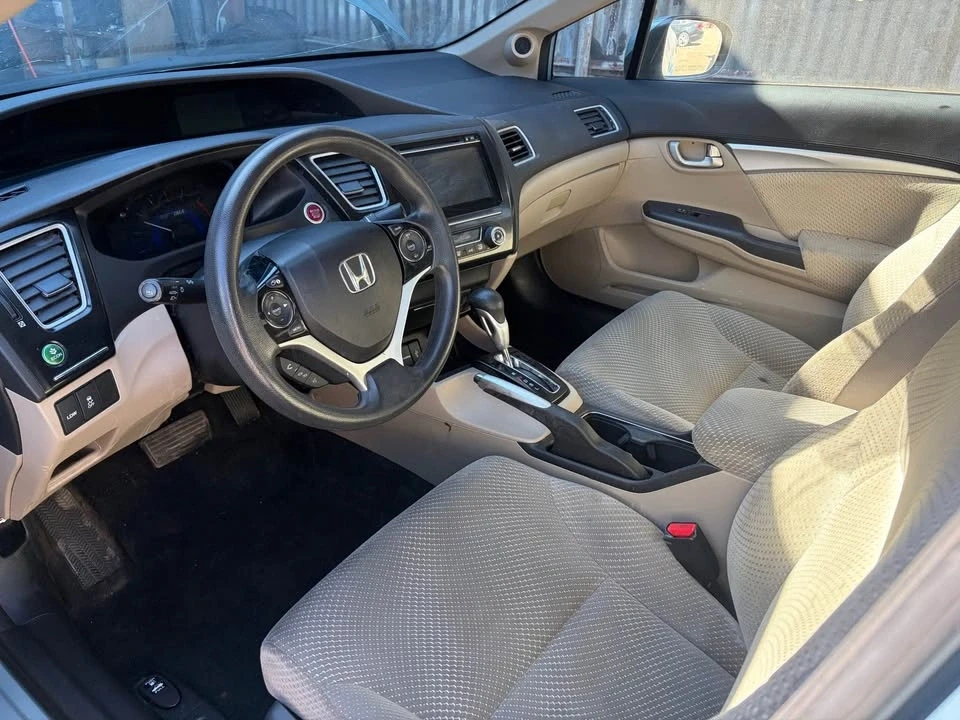 2014 Honda Civic 9th Gen - Image 8 of 19