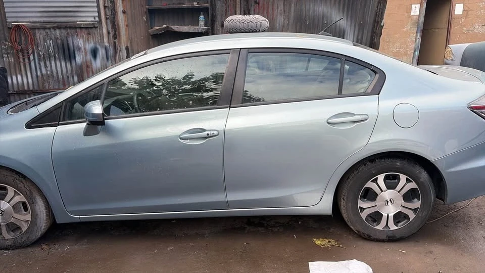 2014 Honda Civic 9th Gen - Image 14 of 19