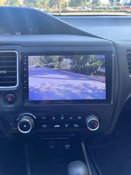 2014 Honda Civic 9th Gen - Image 11 of 15