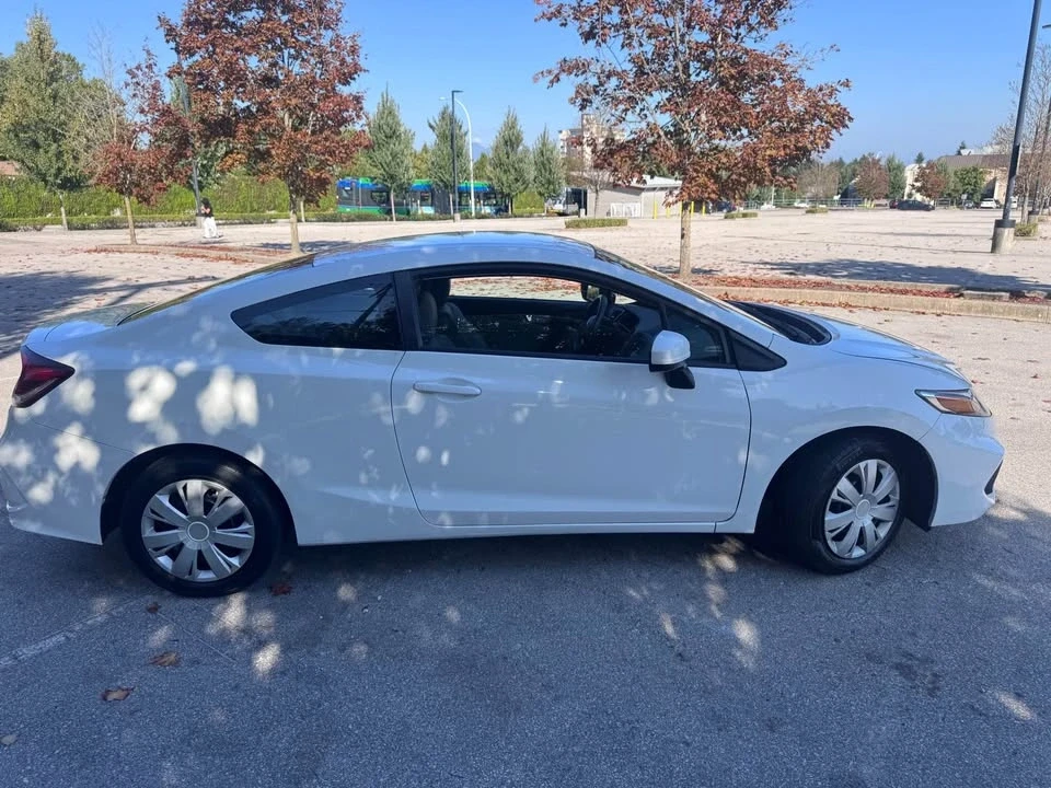 2014 Honda Civic 9th Gen - Image 4 of 15