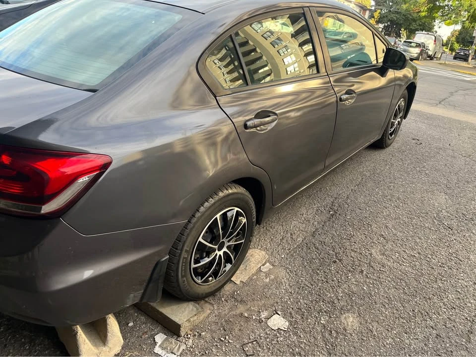 2014 Honda Civic 9th Gen - Image 6 of 9