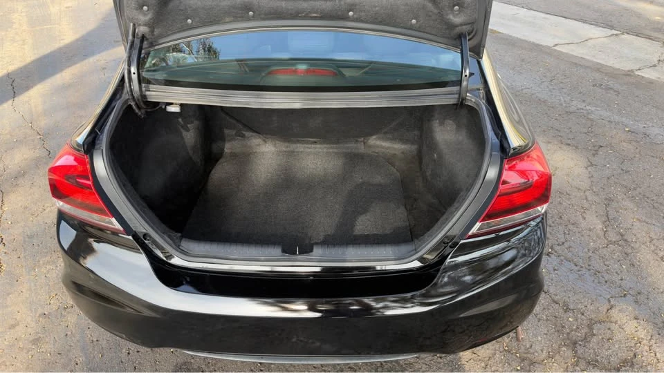 2014 Honda Civic 9th Gen - Image 12 of 15