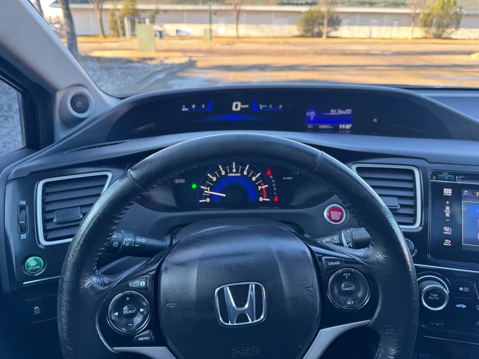 2014 Honda Civic 9th Gen - Image 7 of 11