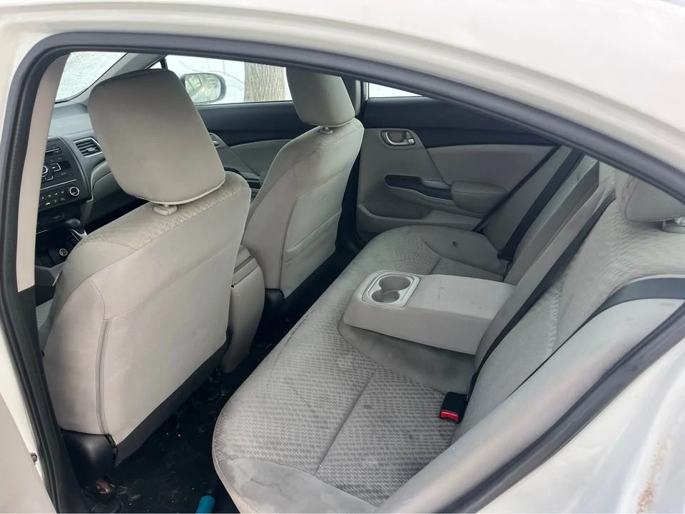 2014 Honda Civic 9th Gen - Image 3 of 5