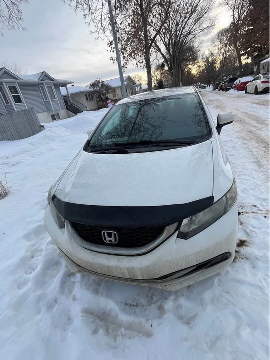 2014 Honda Civic 9th Gen - Image 4 of 5