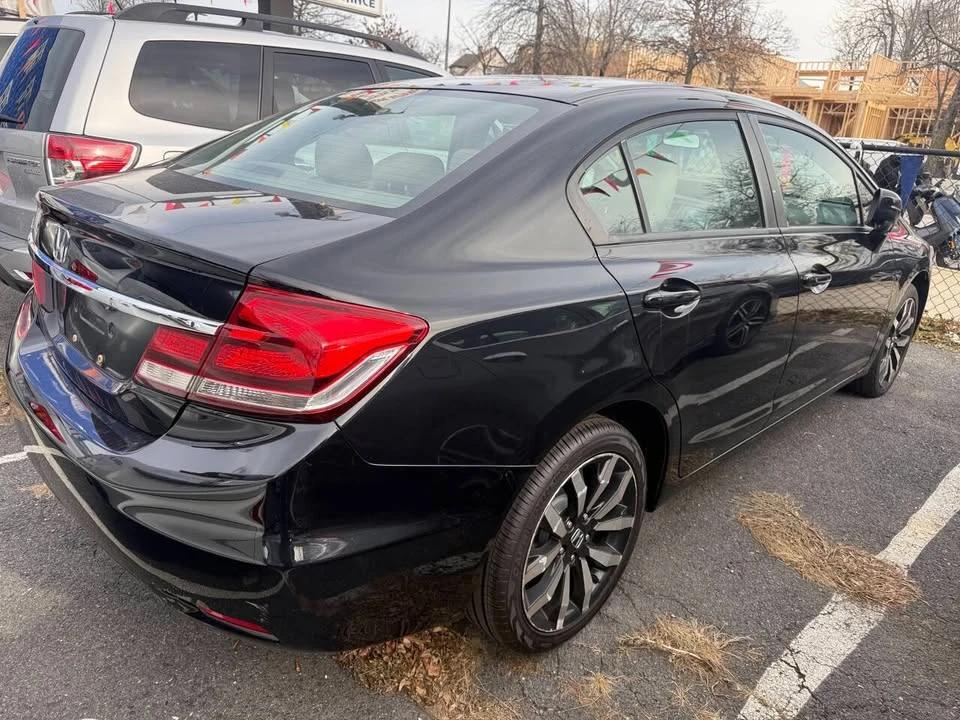 2014 Honda Civic 9th Gen - Image 3 of 14