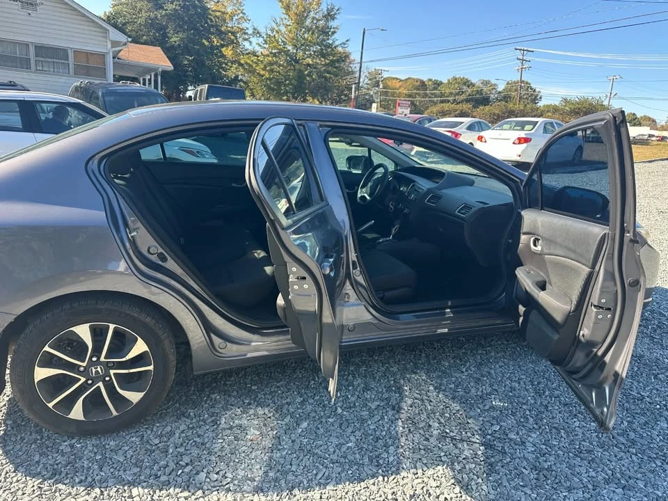 2014 Honda Civic 9th Gen - Image 4 of 6