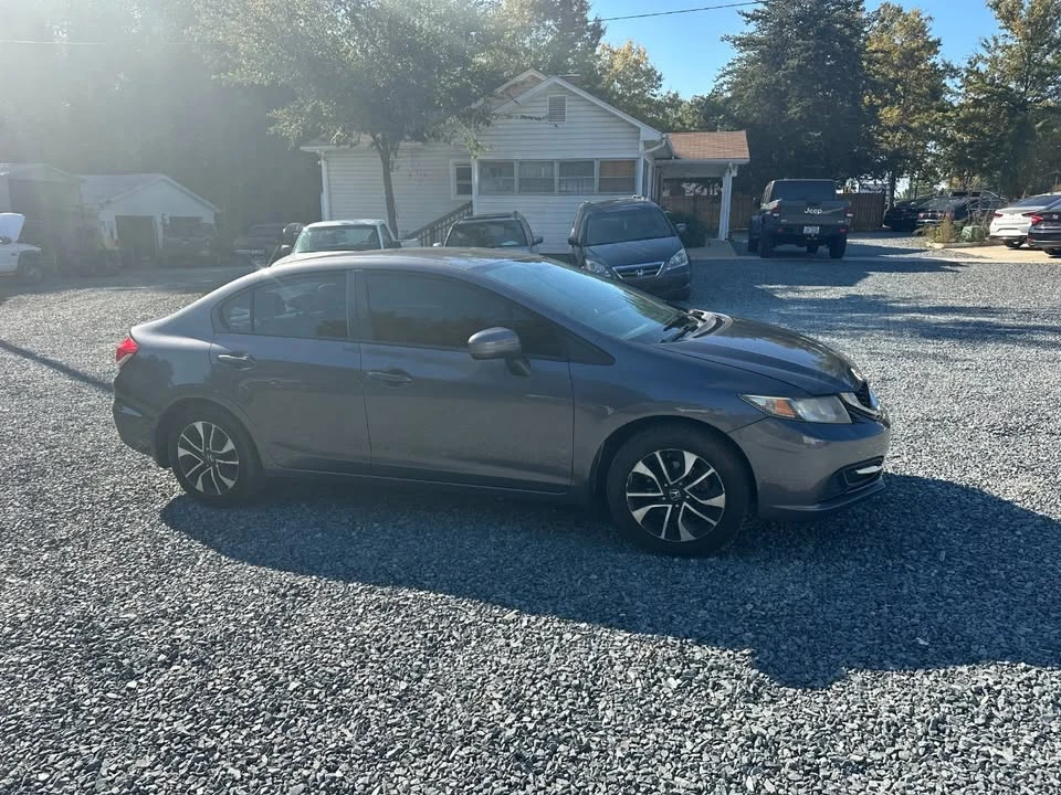2014 Honda Civic 9th Gen - Image 2 of 6
