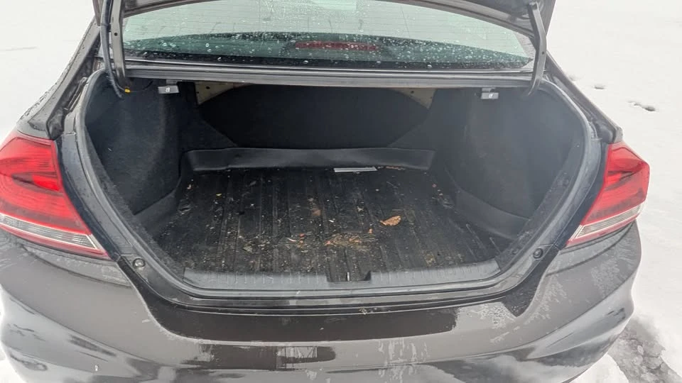 2014 Honda Civic 9th Gen - Image 10 of 12