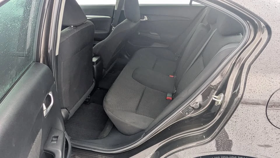 2014 Honda Civic 9th Gen - Image 11 of 12