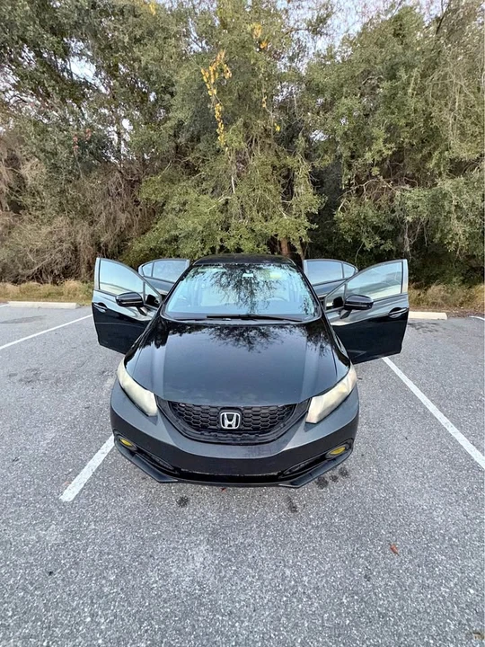 2014 Honda Civic 9th Gen - Image 2 of 12