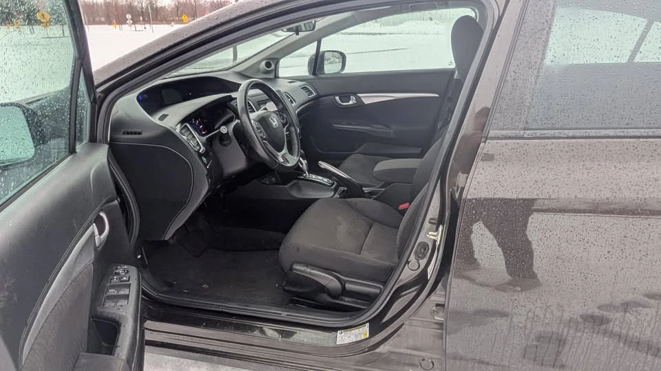 2014 Honda Civic 9th Gen - Image 5 of 12