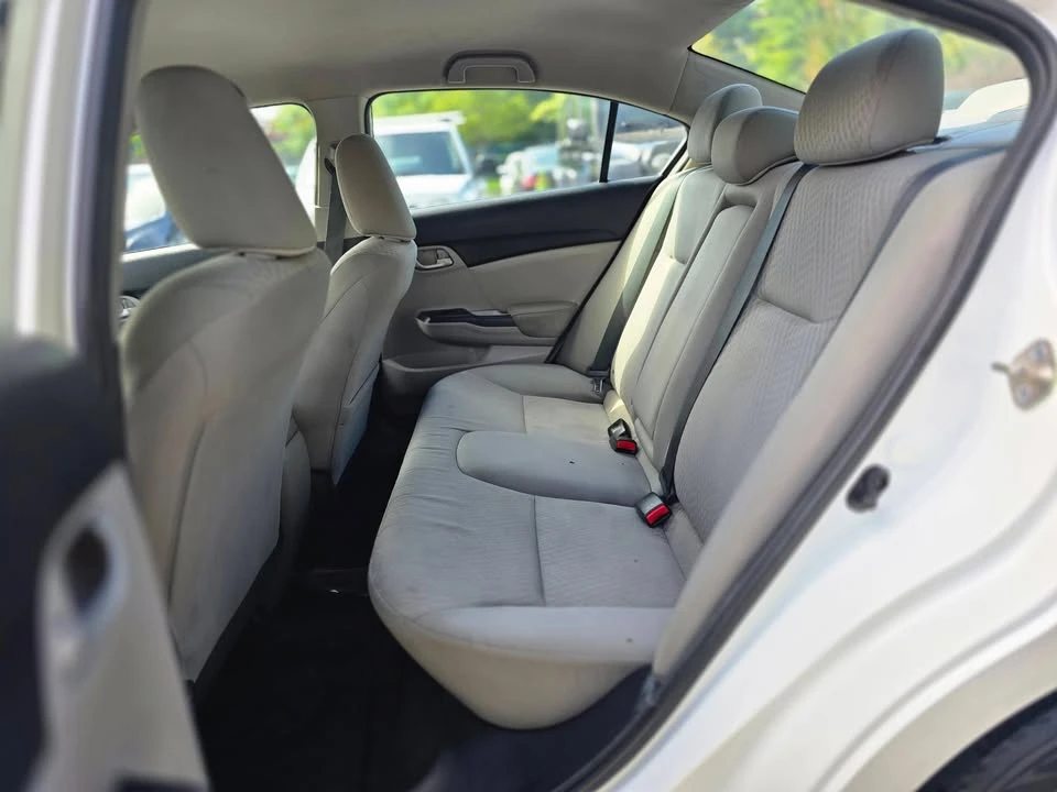 2014 Honda Civic 9th Gen - Image 17 of 19