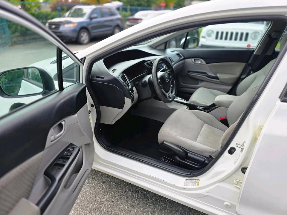 2014 Honda Civic 9th Gen - Image 11 of 19