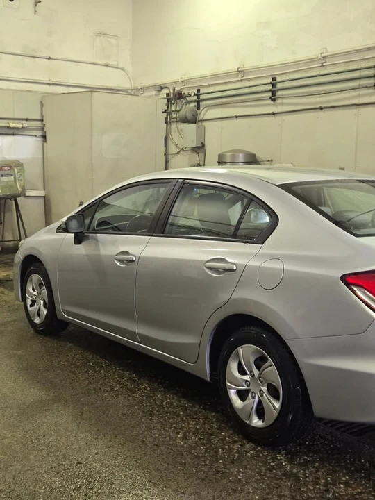 2014 Honda Civic 9th Gen - Image 6 of 19