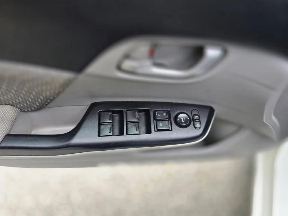 2014 Honda Civic 9th Gen - Image 13 of 19