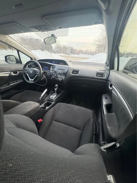 2014 Honda Civic 9th Gen - Image 9 of 15