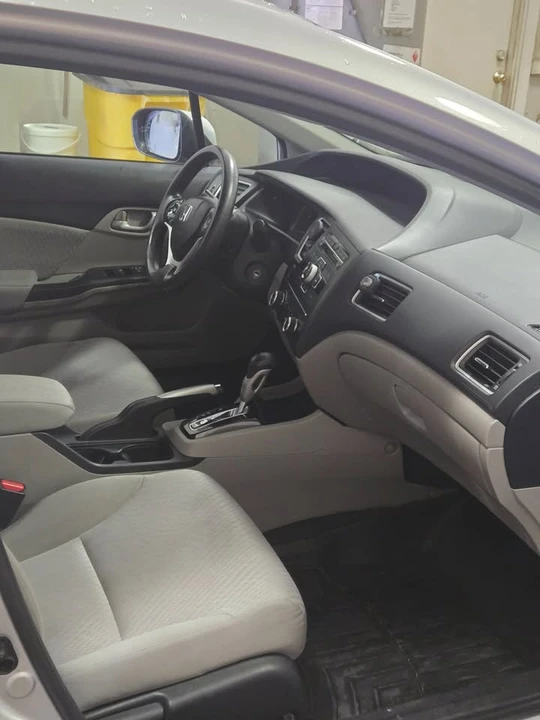 2014 Honda Civic 9th Gen - Image 7 of 19