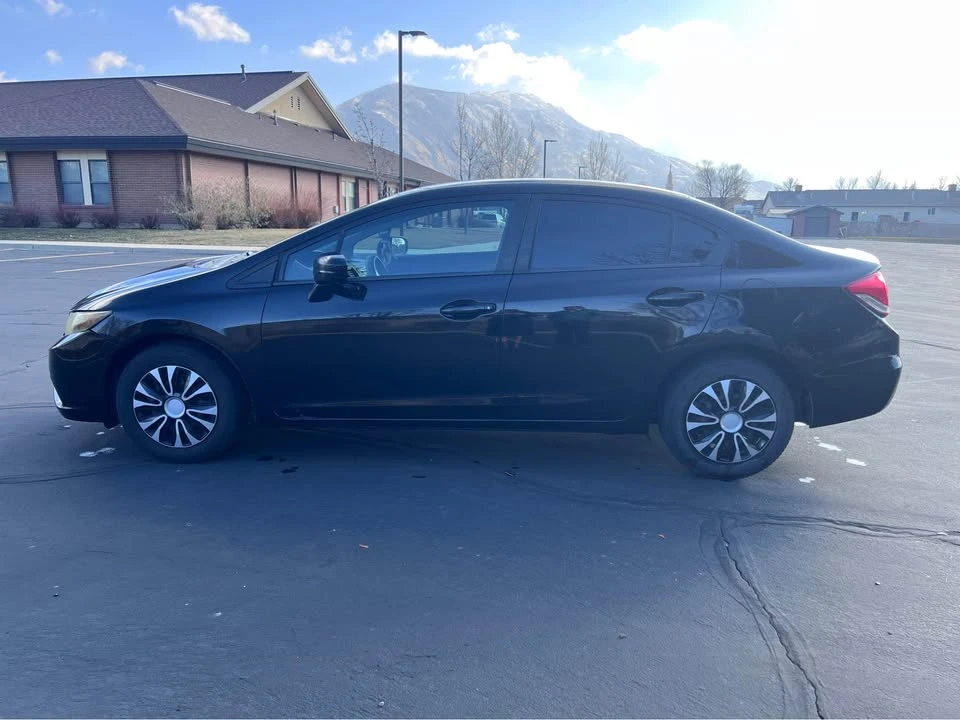 2014 Honda Civic 9th Gen - Image 3 of 14