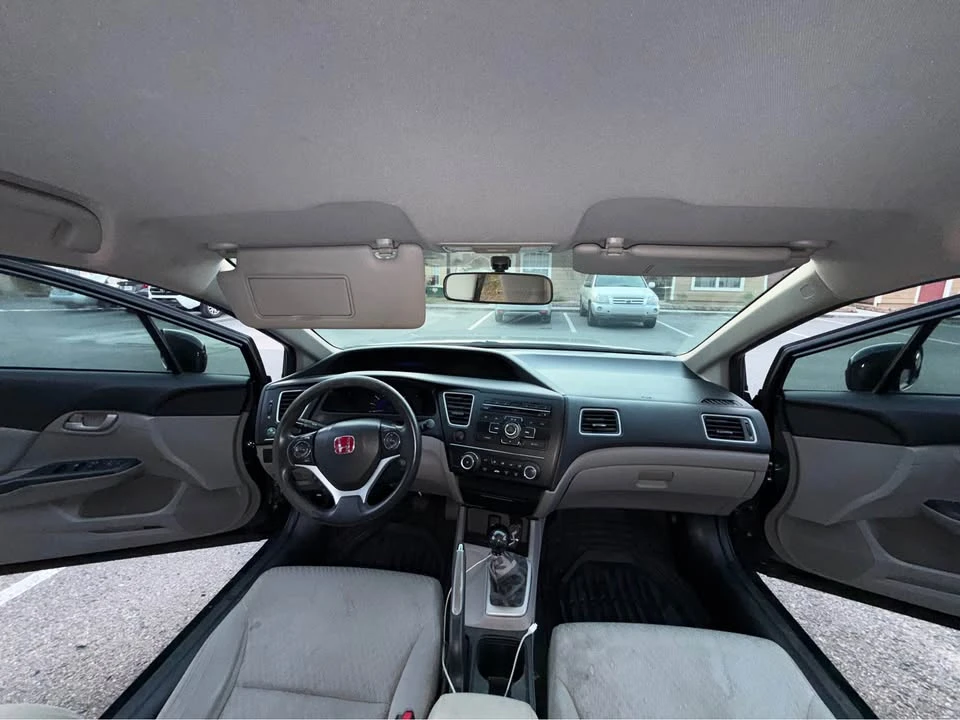 2014 Honda Civic 9th Gen - Image 5 of 12