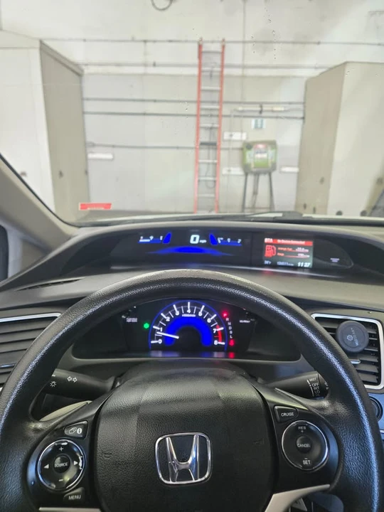 2014 Honda Civic 9th Gen - Image 15 of 19