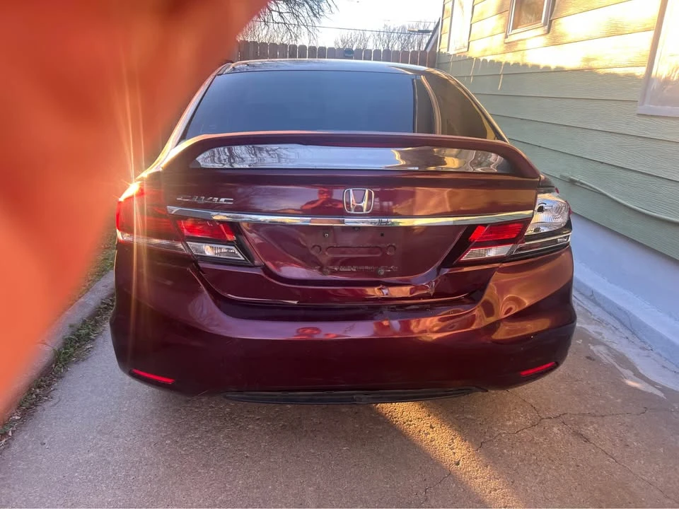2014 Honda Civic 9th Gen - Image 3 of 3
