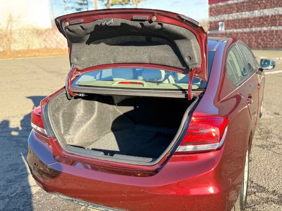 2014 Honda Civic 9th Gen - Image 9 of 20
