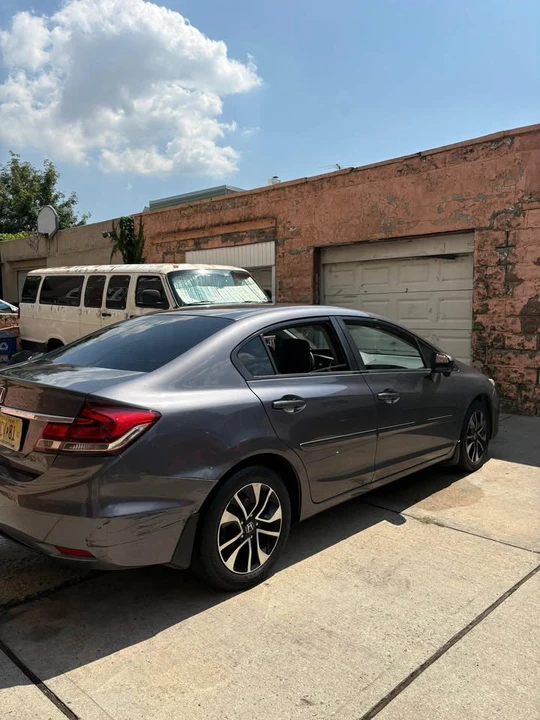 2014 Honda Civic 9th Gen - Image 10 of 11