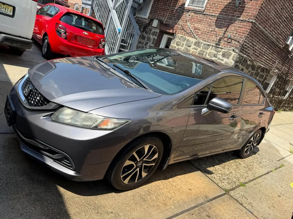 2014 Honda Civic 9th Gen - Image 7 of 11