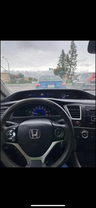 2014 Honda Civic 9th Gen - Image 6 of 8