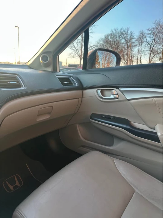 2014 Honda Civic 9th Gen - Image 6 of 12