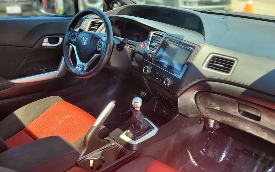 2014 Honda Civic 9th Gen - Image 5 of 17