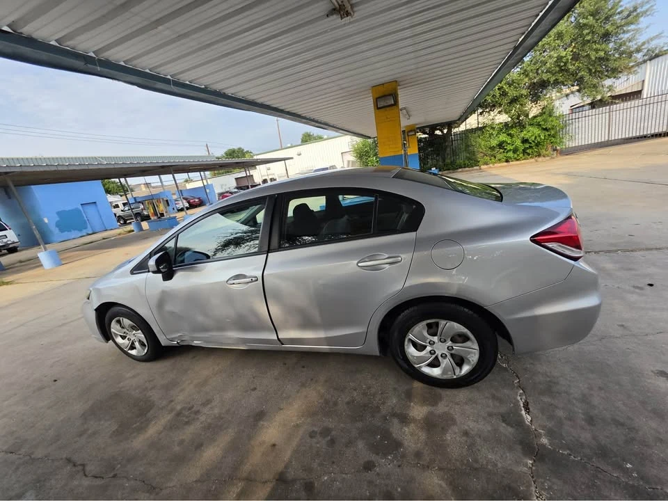 2014 Honda Civic 9th Gen - Image 13 of 14
