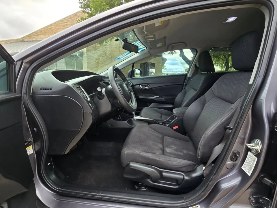 2014 Honda Civic 9th Gen - Image 9 of 15