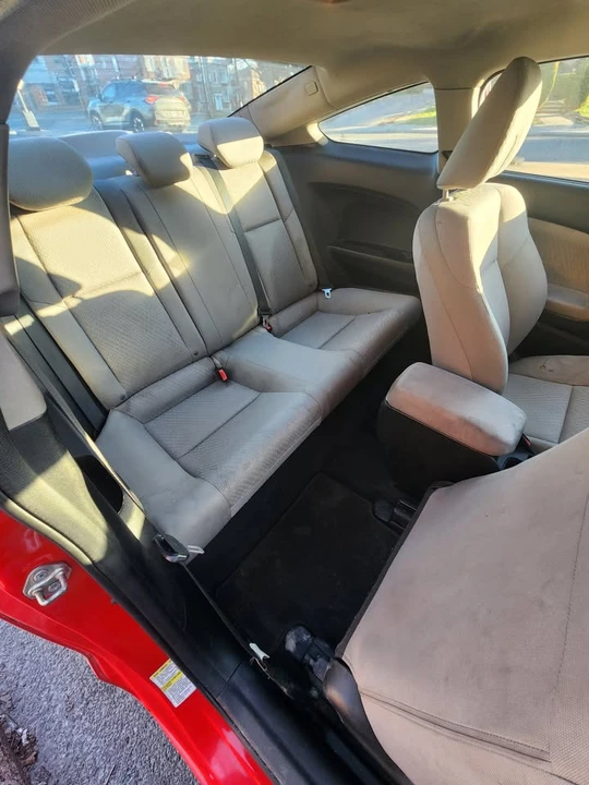 2014 Honda Civic 9th Gen - Image 8 of 12