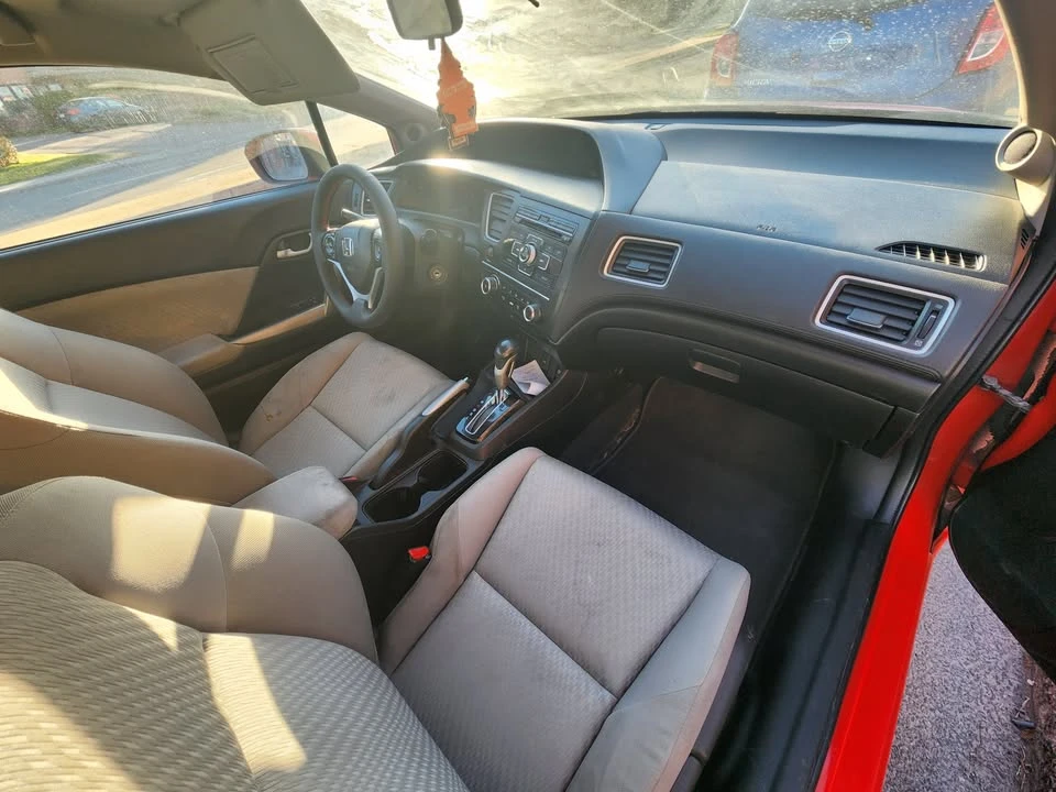2014 Honda Civic 9th Gen - Image 9 of 12