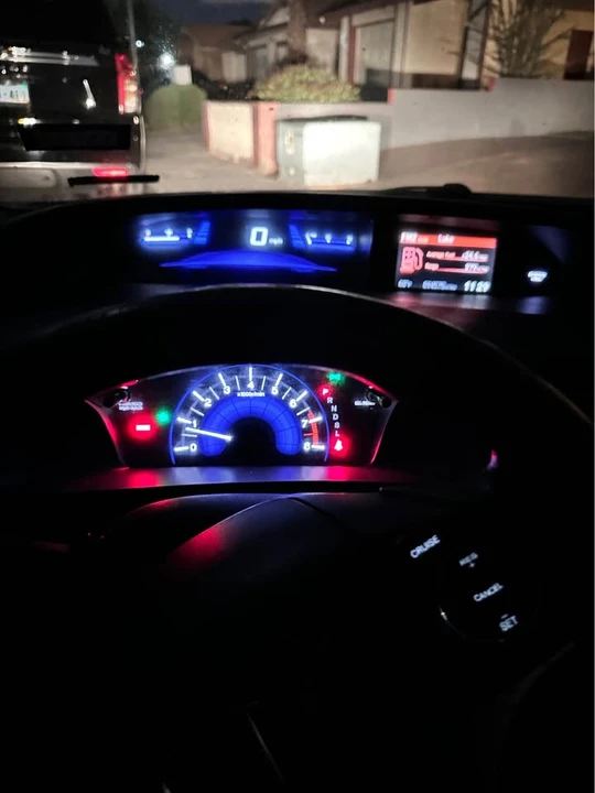 2014 Honda Civic 9th Gen - Image 2 of 15