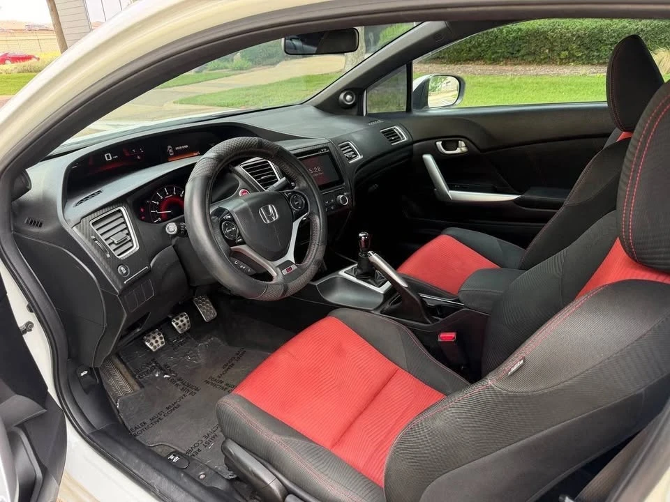 2014 Honda Civic 9th Gen - Image 9 of 20