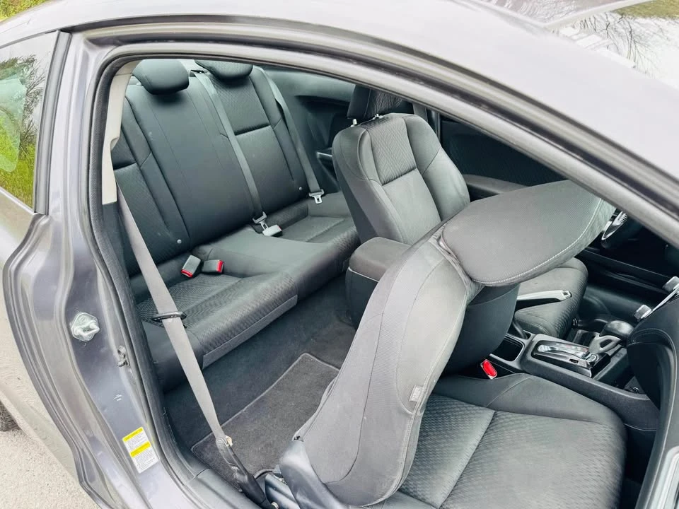2014 Honda Civic 9th Gen - Image 9 of 10