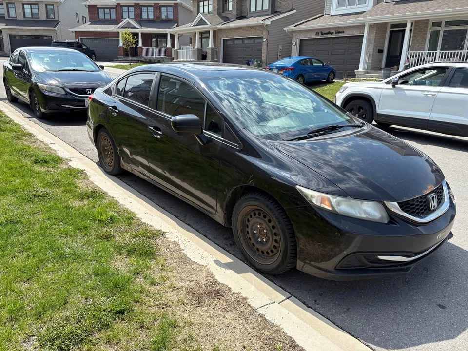 2014 Honda Civic 9th Gen - Image 5 of 12